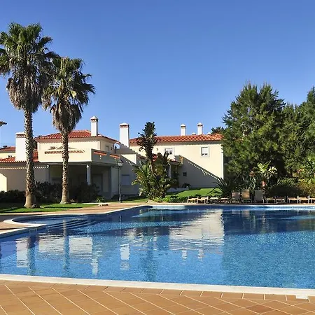 Del Rey Bythe Pools Nyaraló Praia del Rei