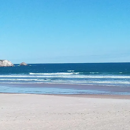 Del Rey Bythe Pools 別荘